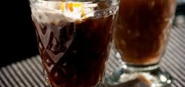 горячий шоколад с бренди