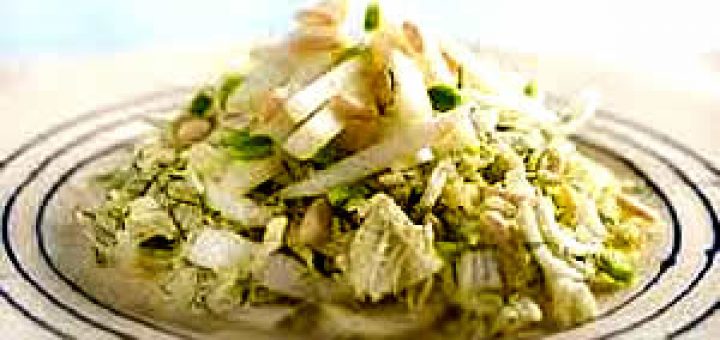 салат из кальмаров с пекинской капустой