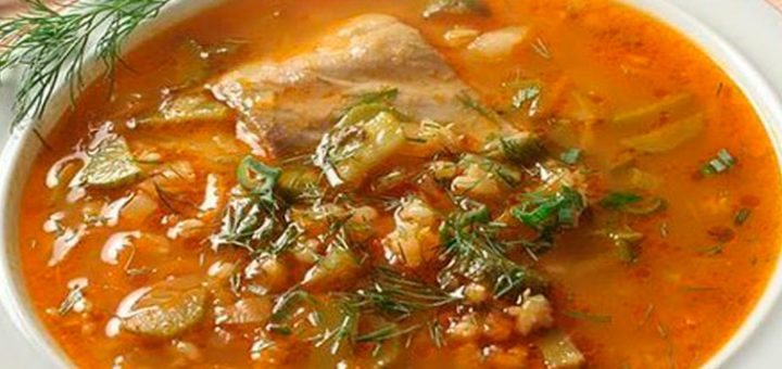 рыбный рассольник из консервов