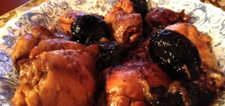курица со сливами