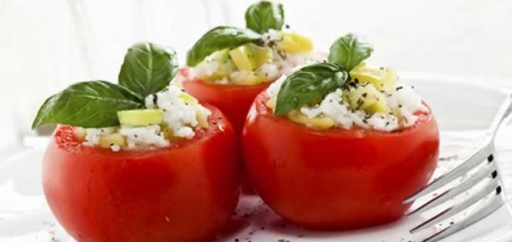 помидоры, фаршированные брынзой