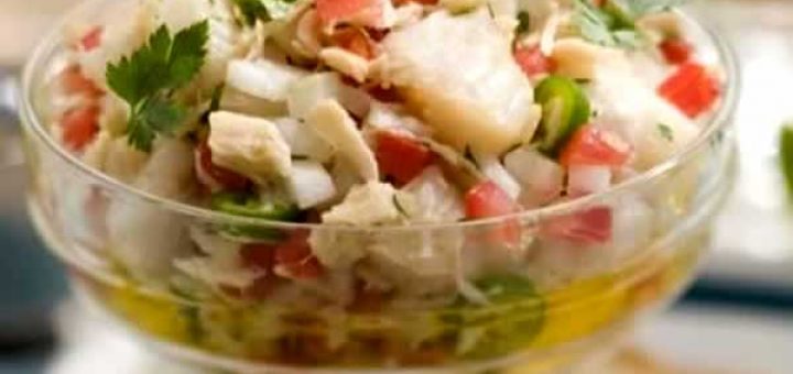 салат из отварной рыбы