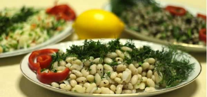 салат из айвы с фасолью