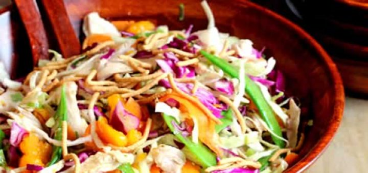 салат из алычи с морковью и капустой