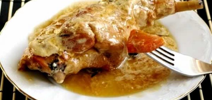 заяц в сметане