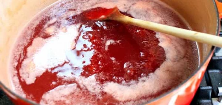 желе из кизила