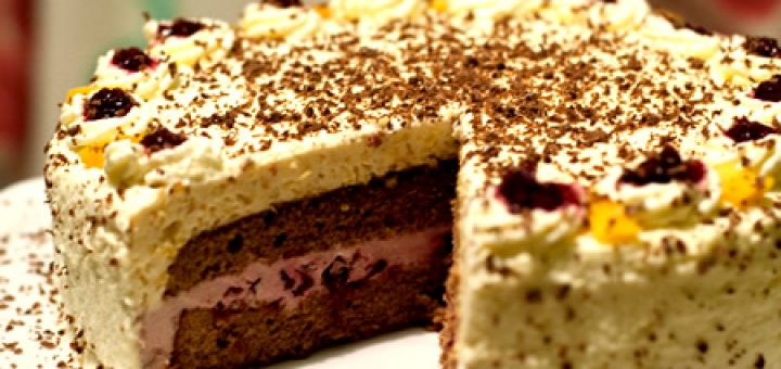 торт бисквитный