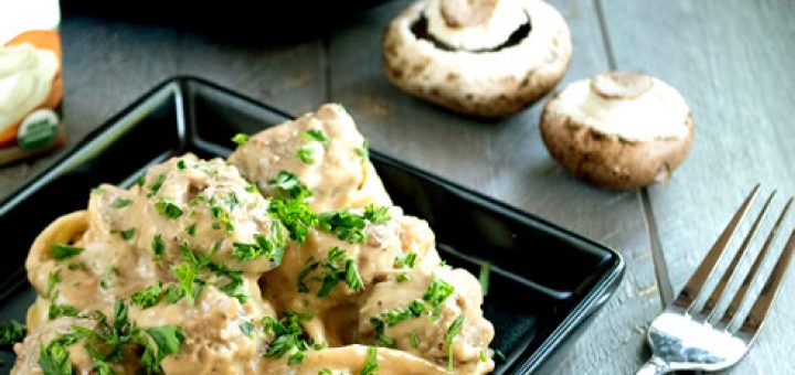 яйца под соусом