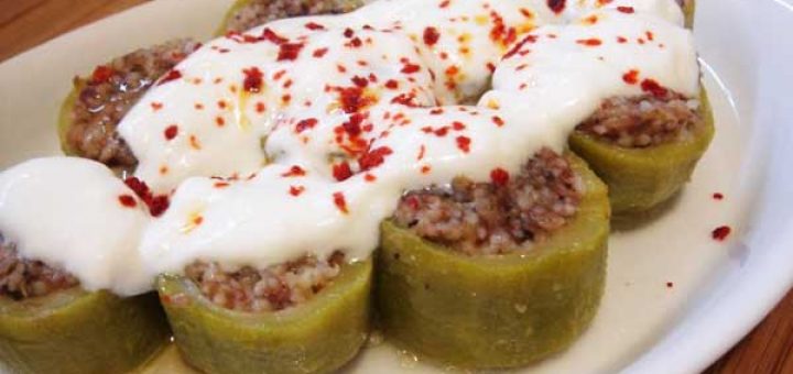 кабачки тушеные с фаршем