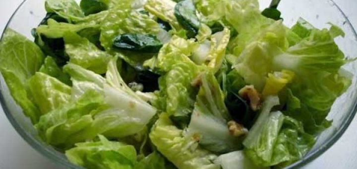 салат из зелени сельдерея